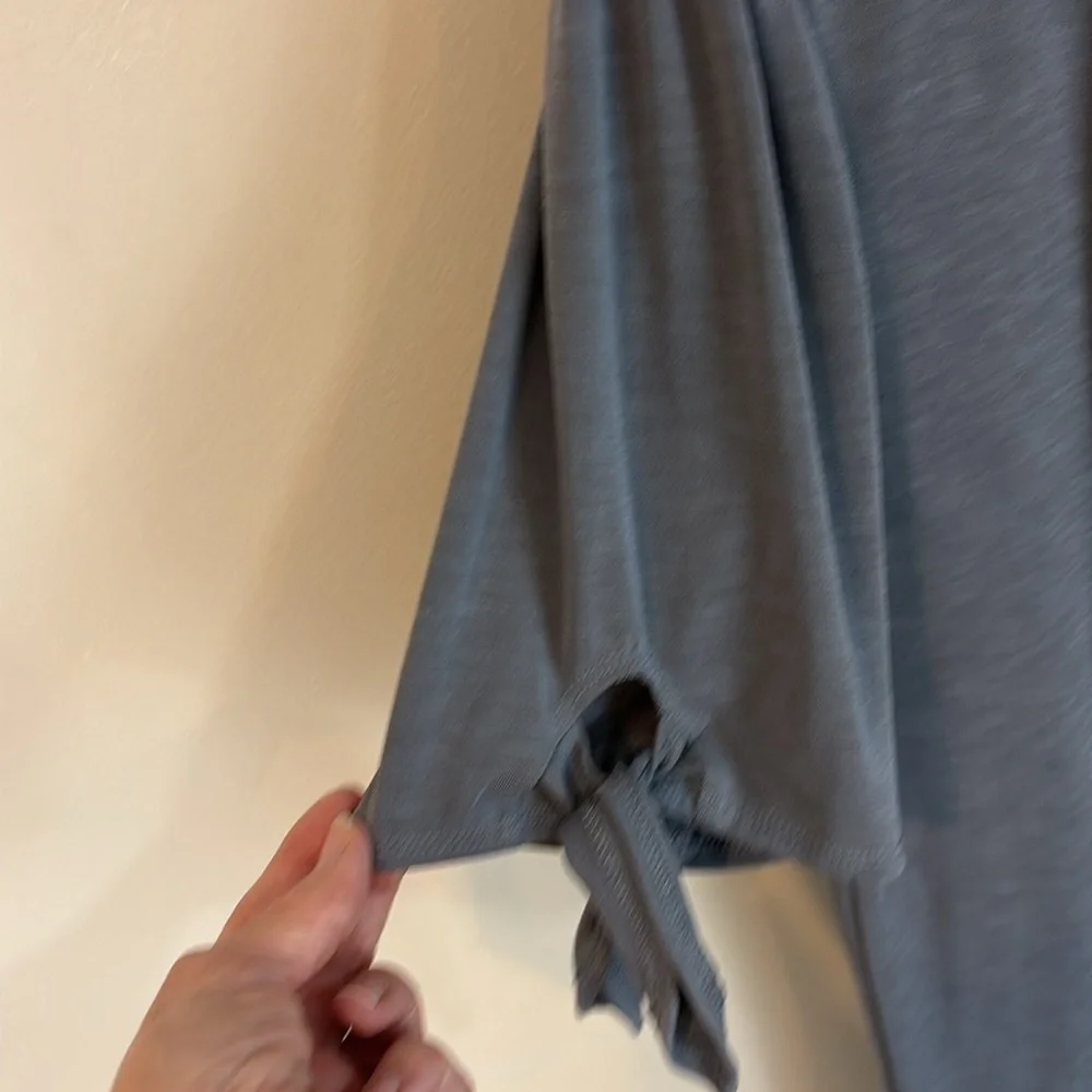Green Envelope Gray Top with Tie Sleeves Size Medium